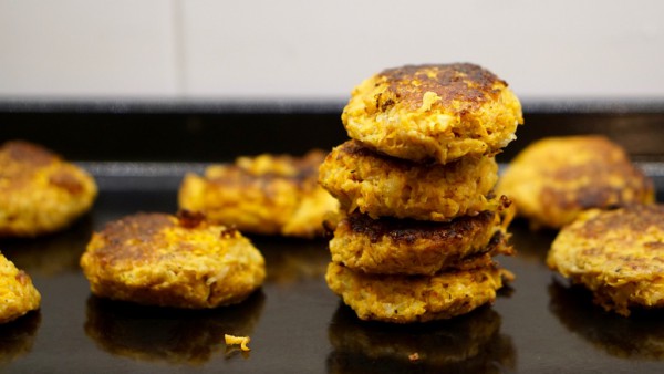 Morotsbiffar med halloumi
