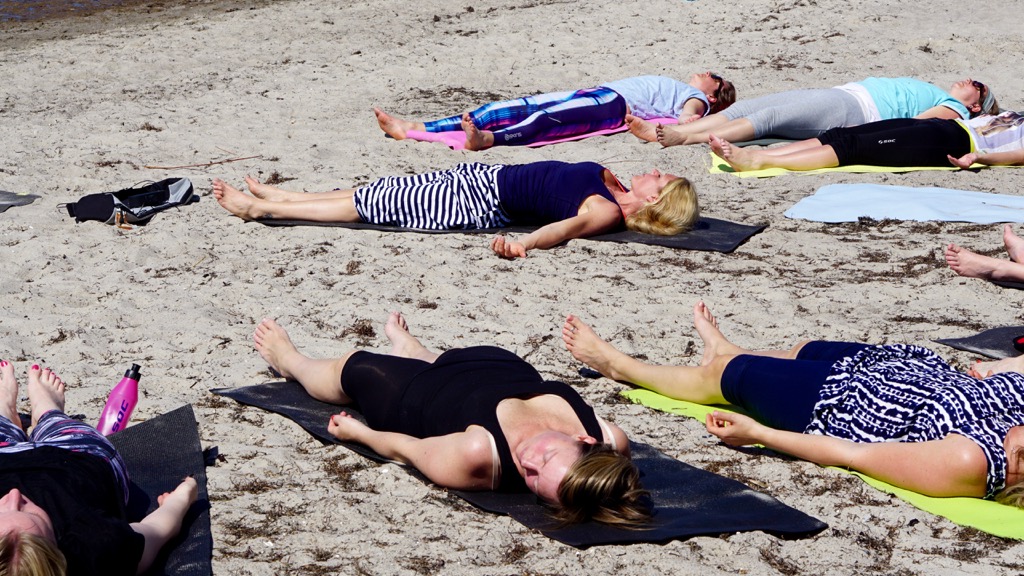 Yoga på stranden